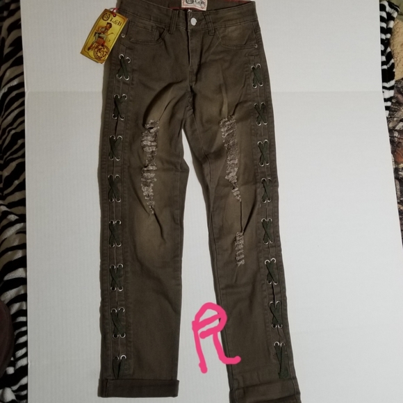 💖 L&B LUCKY & BLESSED KHAKIS JEANS SIZE 4 - Picture 5 of 7